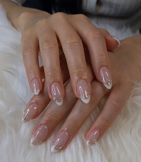 Gold White French Nails, Classy Prom Nails, Nail Birthday, Birthday 21, Hoco Nails, Engagement Nails, Milky Nails, Hello Nails, Formal Nails