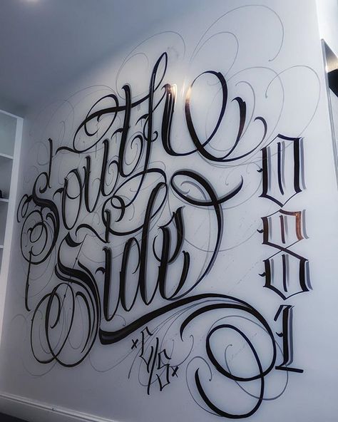 -SOUTH SIDE-C/S-081- Mural lettering collabo with my bro @brigantetattoo Went on till 5am ,drawing,drinkin and bulls#1tting See you guys tonight at 7am @thygallerystudios for our CHRISTMAS PARTY Everybody in the area feel free to stop by! #thygallerystudios #thygxmasparty #christmas Real Is Rare Tattoo Font, Traditional Chicano Tattoos, Chicano Tattoos Lettering, Tattoo Lettering Alphabet, Art Chicano, Tattoo Fonts Alphabet, Tattoo Fonts Cursive, Tattoo Lettering Design, Lettering Styles Alphabet