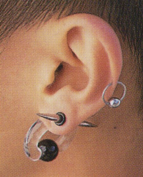 Face Piercings, Old Ways, Cool Piercings, Silver Gold Jewelry, Belt Jewelry, Jewelry Boards, Funky Jewelry, Body Modifications, Body Mods