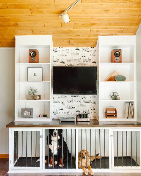 Multiple Dog Kennel Ideas Indoor, Garage Dog Kennel, Stylish Pet Furniture, Kennel Furniture, Grey Console Table, Dog Crate Table, Dog Room Decor, Diy Dog Crate, Dog Crate Bed