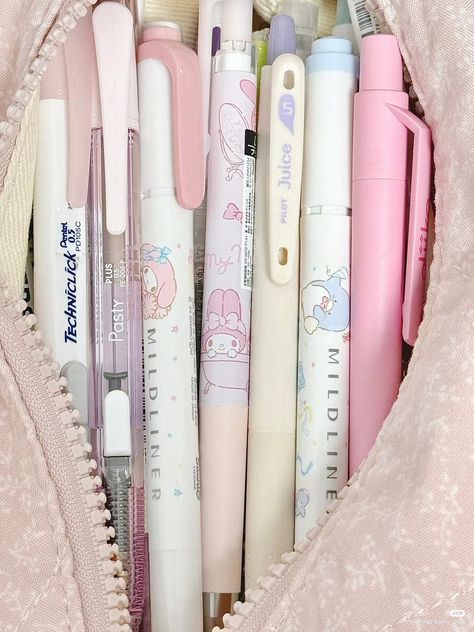 🩰 save = follow ~ #cutie #pens #bags #aesthetic #ulzzang #study #goals Pastel Stationary Aesthetic, Pastel School Aesthetic, Ulzzang Study, Aesthetic Pencils, Study Goals, Studying Stationary, Pink Academia, Pretty School Supplies, Cute Stationary School Supplies