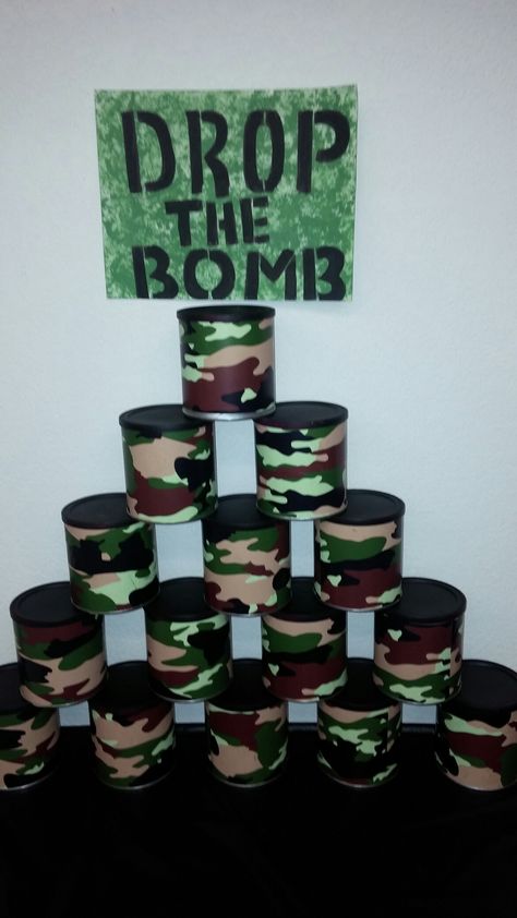 Army birthday party game. Using formula cans. Army Theme Birthday Party Games, Call Of Duty Birthday Party Decorations Diy, Army Birthday Party Games, Army Birthday Party Activities, Kids Army Birthday Party, Army Party Ideas For Kids, Army Party Games, Army Theme Birthday Party, Army Theme Party