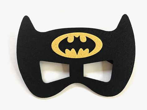 Batman Party, Superhero Batman Masks, Batman Birthday, Party Favors, Superhero Party Batman Party Favors, Felt Superhero, Superhero Party Favors, Superhero Mask, Superman And Spiderman, Superhero Halloween, Masks For Kids, Batman Mask, Mascaras Halloween