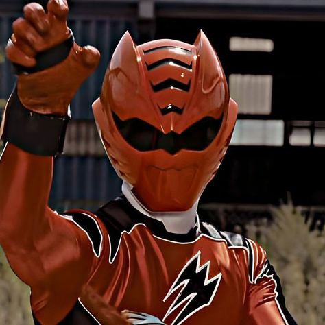 Power Rangers Jungle Fury Red Ranger, Power Rangers Wallpaper Aesthetic, Jungle Fury Red Ranger, Red Power Ranger Pfp, Super Sentai Pfp, Power Rangers Pfp, Power Ranger Pfp, Power Rangers Icon, Red Power Ranger