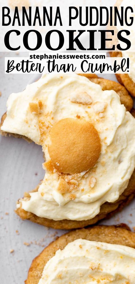 These chewy banana cookies are topped with a whipped cream vanilla pudding. They are full of Nilla Wafers and white chocolate chips. Banana Cream Pudding Cookies, Banana Cream Cookies, Banana Cream Pie Cookies, Nilla Wafer Banana Pudding, Bake Sale Desserts, Banana Pudding Cookies, Pudding Cookies Recipes, Banana Cakes, Ripe Banana Recipe