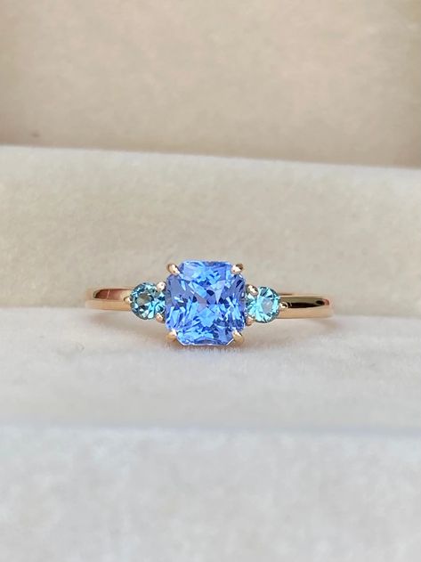 Ceylon Blue Sapphire Ring Three Stone Sapphire Ring Light | Etsy Three Stone Sapphire Ring, Non Diamond Engagement Rings, Light Blue Sapphire, Fantasy Ring, Saphir Ring, Ring Three Stone, Ceylon Blue Sapphire, Teal Sapphire, Blue Sapphire Ring