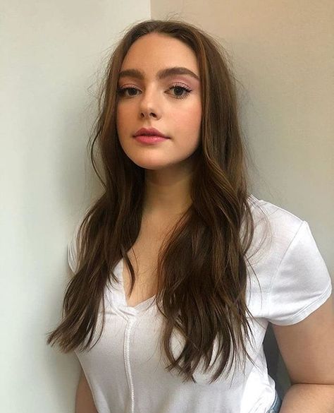 Delanie Ominayak (@delanieominayak) • Instagram photos and videos Danielle Rose Russell Hot, Danielle Rose Russell, Daniella Rose, Danielle Campbell, Elizabeth Gillies, Hope Mikaelson, Vampire Diaries, American Actress, Girl Power