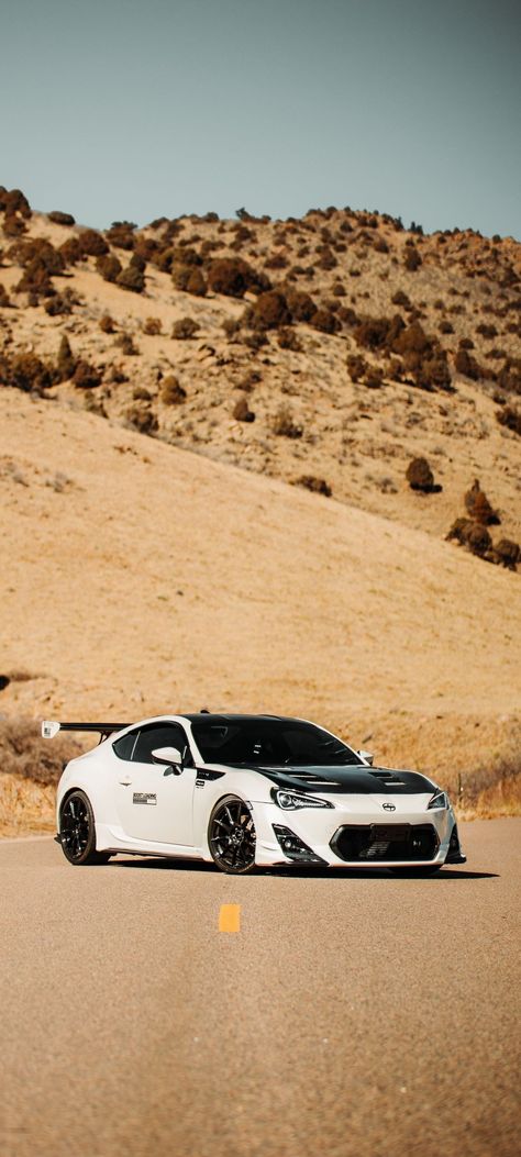 Toyota Sports Car, Gt86 Toyota, Brz Car, Gt 86, Car Iphone Wallpaper, Car White, Mclaren Cars, Luxury Car Brands, Cars Wallpaper