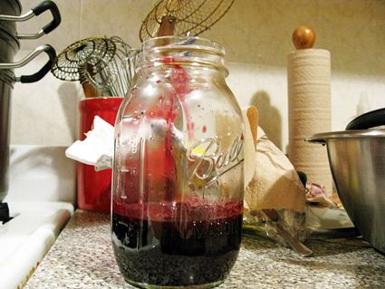 Concord Grape Syrup, Concord Grape Syrup Recipe, Grape Syrup Recipe, Grape Syrup, Arabic Sweets, Homemade Jam, Syrup Recipe, Sweet Treat, Veggie Recipes