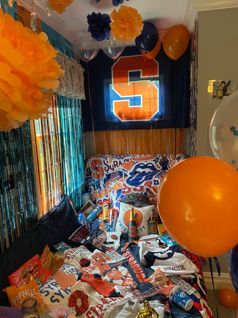 Syracuse Sorority, Syracuse Bed Party, Syracuse Aesthetic, Syracuse University Aesthetic, Syracuse New York Aesthetic, Syracuse Gameday, Syracuse Dorm, Syracuse Tailgate, Syracuse University Dorm