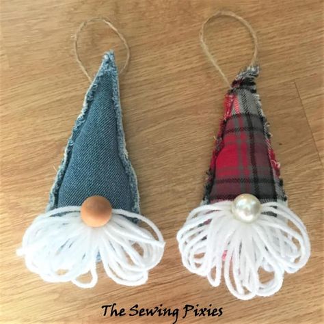 Christmas Trees To Sew, Gnome Xmas Tree Ornaments, Stuffed Fabric Bird Pattern, Easy Denim Crafts, Denim Gnomes Diy, Cool Christmas Crafts Diy, Christmas Ornament Sewing Patterns, Denim Gnome, Diy Christmas Ornaments For Tree