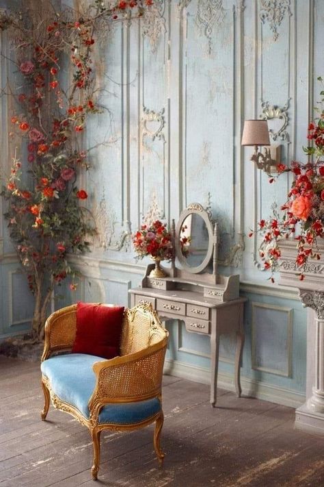 Decoration Shabby, Casa Vintage, Vintage Room, French Interior, Classic Interior, A Chair, My New Room, Dream Home Design, New Room