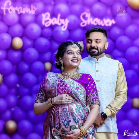 Baby Shower Pics Indian, Baby Shower Poses Indian, Indian Baby Shower Photoshoot Ideas, Baby Shower Photography Poses Indian, Sreemantham Photoshoot, Baby Shower Poses Couple, Baby Shower Pic, Baby Shower Poses, Baby Shower Couple