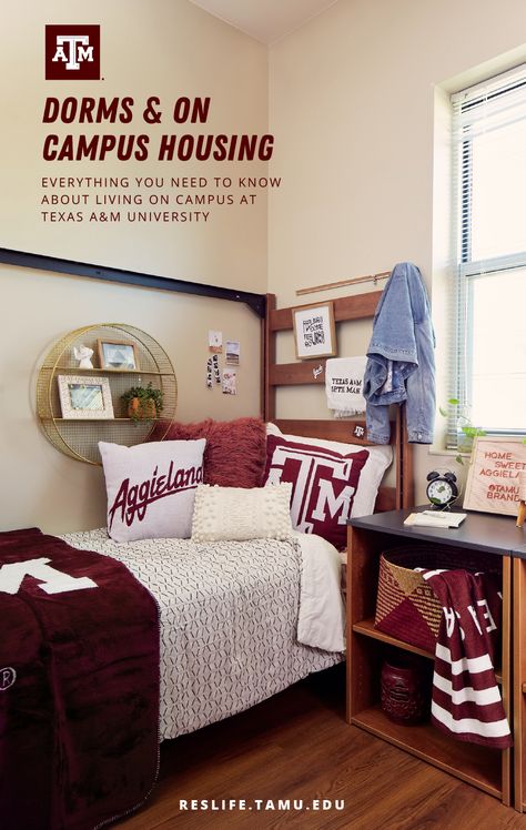 A&m Dorm Room Texas, Texas A M Dorm, Texas A&m Dorm Room, Dorm Life Hacks, Maroon Room, University Branding, Dorm Planning, White Dorm Room, Dorm Decor Ideas