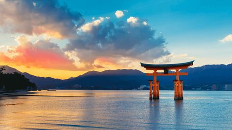 Best Destinations in Japan: Tokyo, Kyoto, and Beyond Japan Countryside, Ginkakuji, Hd Sky, Summer Japan, Japan Map, Monte Fuji, Ishigaki, Japan Itinerary, Torii Gate