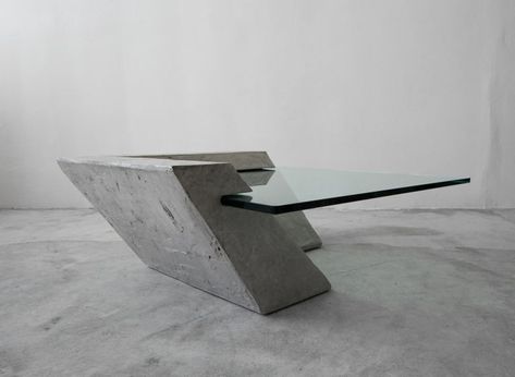 Minimalist Cantilevered Faux Concrete Plaster and Glass Coffee Table In Good Condition In Las Vegas, NV Brutalist Furniture, Entry Chandelier, Modern Glass Coffee Table, Glass Cocktail Tables, Bronze Coffee Table, There Are No Words, Minimalist Coffee Table, Concrete Coffee Table, Metal Furniture Design