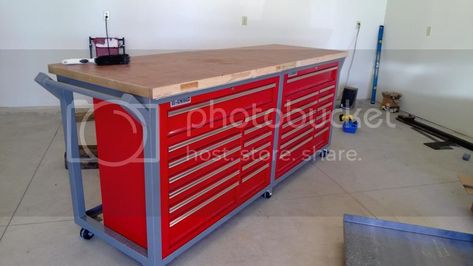 WorkBench/Toolbox build - Northern California Bronco Club Toolbox Workbench, Tool Box Cabinet, Tool Carts, Workbench Top, Garage Design Interior, Cool Garages, Harbor Freight Tools, Tool Cart, Diy Workbench