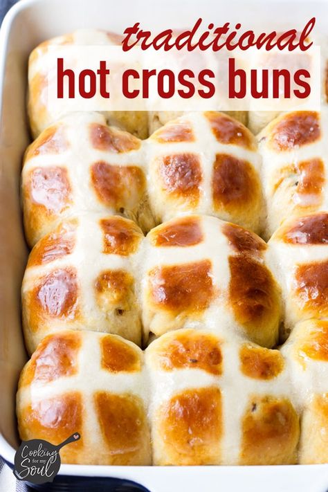 Easy Traditional Hot Cross Buns Recipe! Try these soft hot cross buns made with spices. A great recipe for Easter #easterbuns #hotcrossbuns #cookingformysoul | cookingformysoul.com Buns Recipe Easy, Cross Buns Recipe, Easter Bun, Hot Cross Buns Recipe, Buns Recipe, Hot Cross Buns, Cross Buns, Bun Recipe, Easter Recipes