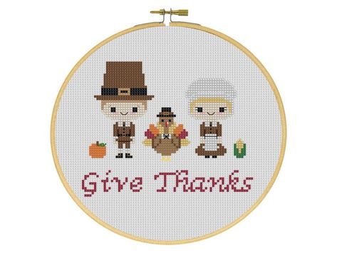 Thanksgiving Cross Stitch Patterns, Turkey Cross Stitch, Crosstitch Ideas, Hoop Crafts, Pumpkin Diy, Turkey Pumpkin, Fall Cross Stitch, Thanksgiving Pilgrims, Tiny Cross Stitch