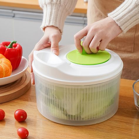 Salad Spinner Dryer Vegetable Fruit Food Drain Basket Dehydrator Quick Washing Drying Manual Beach Party Food, Fruit Dryer, Salad Maker, Quick Salads, Pasti Sani, How To Wash Vegetables, Dehydrated Fruit, Salad Spinner, Dried Vegetables