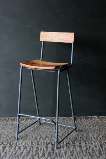 Soho Bar Stool - 25 in. tall - euro 79 Poltrona Design, Kursi Bar, Breakfast Bar Stools, Deco Studio, Unique Furniture Pieces, Bar Stools With Backs, Stools With Backs, Wood Bar Stools, Stylish Chairs