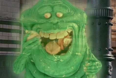 Slimer eating Louis' lunch, from Ghostbusters 2 Slimer Tattoo, Peter Macnicol, Ghostbusters Characters, Slimer Ghostbusters, Ghostbusters Ghost, Ghostbusters Theme, Best Ghost Stories, Max Von Sydow, Proton Pack