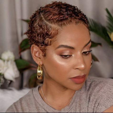 Waves On Natural Short Hair, Curly Finger Waves, Finger Waves Natural Hair Black Women, Curly Twa Black Women, Finger Waves On Natural Hair, Ginger Finger Waves, Waves On Natural Hair, Finger Waves Natural Hair, Best Fall Hair Colors