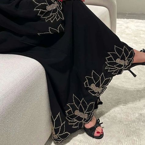 Flower Work Abaya 👀❤️ Beautiful Design 🤍 𝔽𝕚𝕟𝕕 𝕐𝕠𝕦𝕣 𝕄𝕠𝕣𝕖 𝕀𝕟 𝕃𝕖𝕤𝕤✨️ We Design Your Imagination❤️ Customised Specialist🪡 Manufacturer🏭 World Wide🌎 ⚠️ONLY Online Payment🎟️ NO COD 🚫 *Note ⚠️* Personal Dislike NO EXCHANGE NO RETURN NO REFUND Making Time 20-25 Days Home Delivery Time 8 Days Any damage miss product plss make A Parcel Before Opening Video without Video No Exchange No Return 🚫 #abaya #dubaiabaya #viral #advertising #instagramadvertising #explorepage #hijab #post #postoftheday #ar... Work Abaya, Abaya Fashion Dubai, Dubai Abaya, Instagram Advertising, Opening Video, Modest Fashion Outfits, Abaya Fashion, Big Flowers, Home Delivery