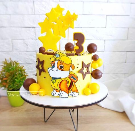 Paw Patrol Cake Rubble, Paw Patrol Rubble Birthday Party, Rubble Cake Paw Patrol, Rubble Birthday Cake, Tort Psi Patrol, Rubble Paw Patrol Cake, Running Cake, Paw Patrol Torte, Paw Patrol Birthday Party Cake