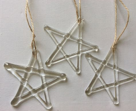 Fused Glass Stars, Star Christmas Tree, Fused Glass Christmas, Glass Fusion Ideas, Glass Christmas Decorations, Fused Glass Ornaments, Glass Fusing Projects, Christmas Stars, Glass Art Projects