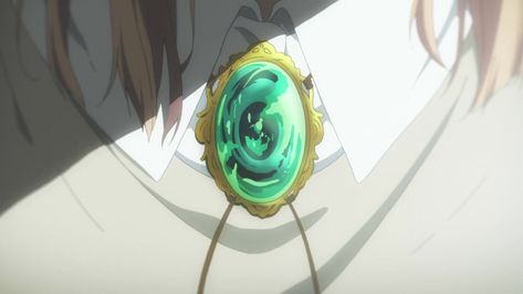 Violet Evergarden Scenery, Violet Evergarden Brooch, Rp Background, Violet Evergreen, Violet Evergarden Anime, Anime Jewelry, Violet Evergarden, Cool Anime Backgrounds, Anime Accessories