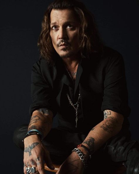 Johnny Depp Music, Depp Quotes, Johnny Depp Characters, جوني ديب, Johnny Depp Style, Ian Joseph Somerhalder, Dior Sauvage, Johnny Depp Fans, Young Johnny Depp