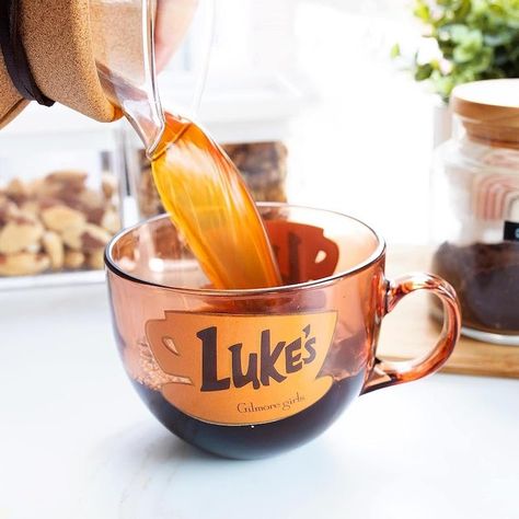 Luke's Coffee Mug Guide — The Gilmore Book Club Stars Hollow Aesthetic, Hollow Aesthetic, Luke's Coffee, Luke's Diner Mug, Diner Logo, Luke's Diner, Gilmore Girls Gifts, Gilmore Girls Luke, Lukes Diner