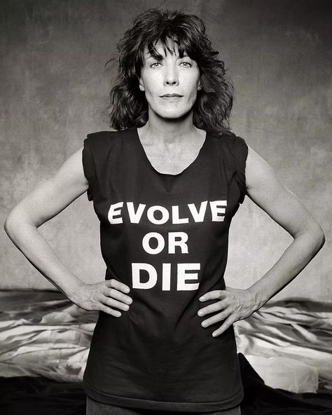 Lily Tomlin’s Instagram profile post: “EVOLVE OR DIE #lilytomlin #evolveordie” Lily Tomlin, Monkey Girl, Inspirational People, Inspirational Women, Role Models, Actors & Actresses, Lily, Angeles, Actresses