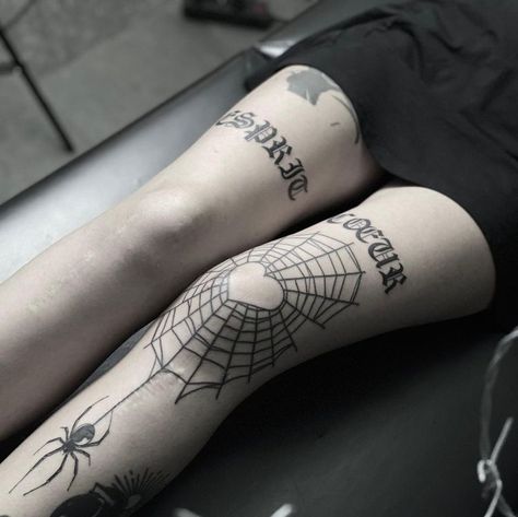 Spider Female, Legs Tattoo, Sketches Tattoo, Female Legs, Body Aesthetic, Work Tattoo, Tattoo Color, Spider Tattoo, Pretty Tattoos For Women