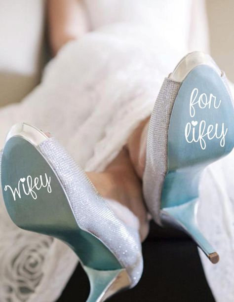 Announce your new married status to guests with "Wifey for Lifey" wedding shoe-bottom decals. Moxxi Cosplay, Diy Wedding Shoes, Bling Wedding Shoes, Blue Wedding Shoes, Something Blue Wedding, Bling Shoes, Diy Brides, Red Bottoms, Diy Shoes