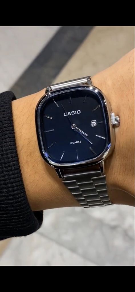 casio Casio Vintage Watch, Pretty Watches, Stylish Watches Men, Classy Watch, Trendy Watches, Fancy Watches, Medical Jewelry, Vintage Watches Women, Fashion Top Outfits