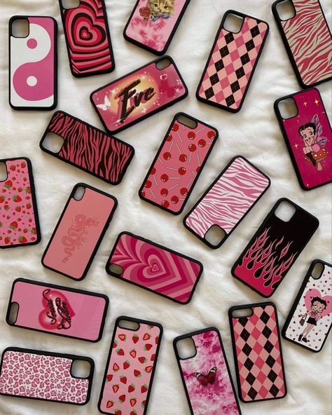 Cases by 3am archive – Cases by 3am Archive #phonecase #cute #phoneaccessories #iphonecase #samsungcase #phonecaseaddict. https://www.etsy.com/shop/giftyou4design/?e Pink Aesthetic Phone, Phone Case Inspo, Phone Case Painting, Preppy Phone Case, Phone Case Diy Paint, Capas Samsung, Creative Iphone Case, Retro Phone Case, Trendy Iphone Cases