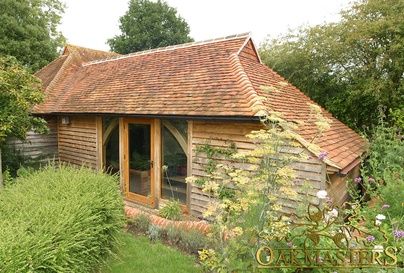 Galleries for Oak Garden Rooms, Oak Sun Rooms and Oak Framed Orangeries - Oakmasters Barn Conversion Exterior, Cottage Extension, Oak Frame House, Garden Room Ideas, Oak Framed Buildings, Sun Rooms, Garden Cabins, Summer House Garden, Outside Room