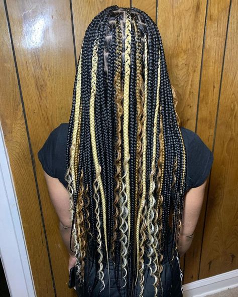 Bohemian Knotless Box Braids, Mixed Hairstyles, Bohemian Knotless, Bantu Knot Hairstyles, Colored Box Braids, Natural Braided Hairstyles, My First Wig, Knotless Box Braids, Medium Box Braids