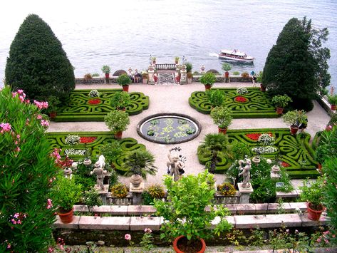 #Borromeo #palace #formal #garden #Italian #private #island #baroque Lake Maggiore, Italian Lakes, Italian Garden, Italian Villa, Formal Gardens, Northern Italy, Lake Como, Beautiful Islands, Dream Destinations