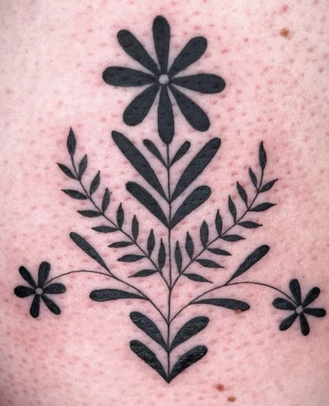 Scandinavian Flowers Tattoo, Scandinavian Folk Art Tattoo For Women, Folk Floral Tattoo, Symmetrical Flower Tattoo, Trippy Flower Tattoo, Folk Tattoo Indie, Floral Ornamental Tattoo, Pottery Tattoo, Swedish Flower Tattoo Scandinavian Folk Art