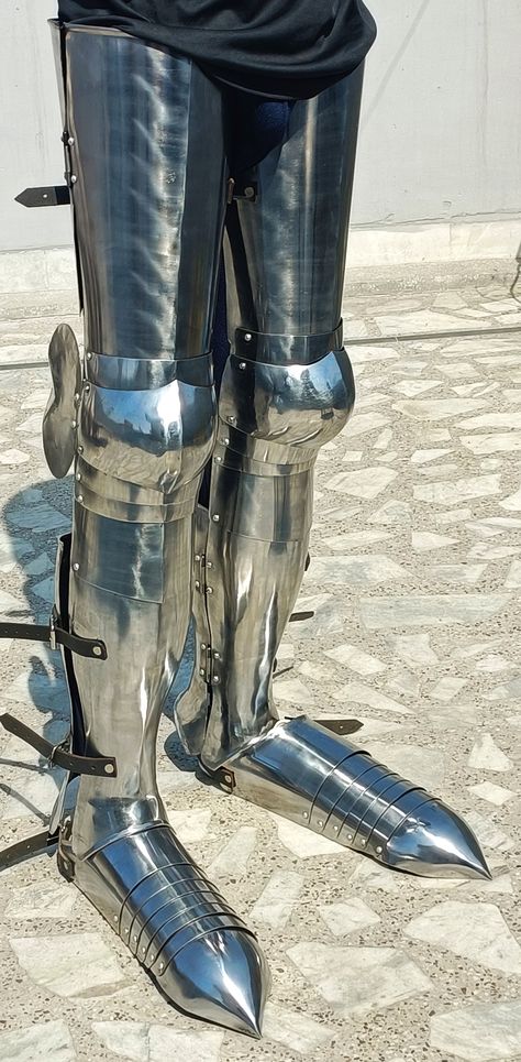 Greaves Armor, Armor Legs, Armor Reference, Leg Armor, Medieval Gothic, Epic Cosplay, Knight Armor, Back In Time, Middle Ages