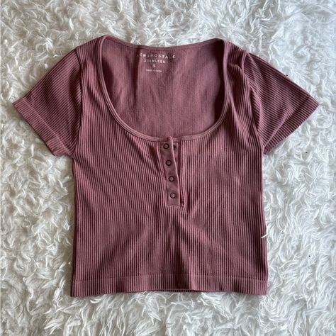 Never Worn, Super Soft Ribbed Button Up Crop Top Fame Dr, Aeropostale, Dream Wardrobe, Christmas List, Cute Clothes, Button Up, Crop Top, Womens Tops, Crop Tops