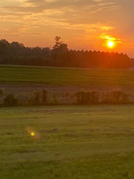 Sky Day, Ocean Wallpaper, Pretty Sky, Pretty Places, Farm Life, Sunrise Sunset, Summer Vacation, Dream Life, Summer Vibes