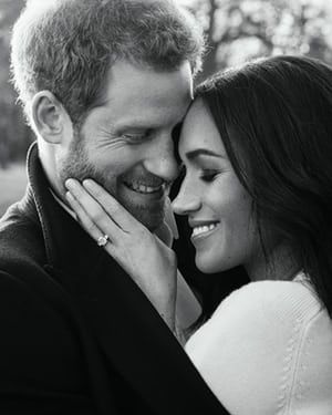 Celebrity Engagement Photos, Frogmore House, Classic Engagement Photos, Modern Engagement Photos, Alexi Lubomirski, Engagement Plan, Hope Photos, Engagement Pictures Poses, Prince Harry And Meghan Markle