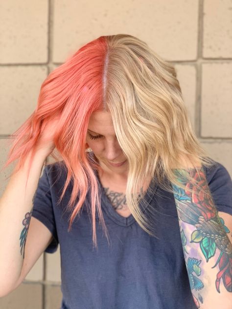 Split hair  #splithair #peachhair #blondehairstyles #halfandhalfhair #pinkhair #peachblonde #strawberryblonde Half Blonde Half Pink Hair, Half Pink Half Blonde Hair, Split Dye Pink, Half Colored Hair, Pink Hair Streaks, Half And Half Hair, Split Dye, People Reference, Split Dyed Hair