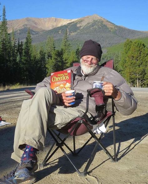 Grandpa Aesthetic, Grandpa Core, Mountain Man, Camping Gifts, Old People, Pose Reference Photo, Man Photo, Old Men, Old Man