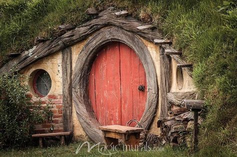 Hobbit Hole - Click to Zoom! Casa Dos Hobbits, Window Mural, Earth Sheltered, Unusual Buildings, Underground Homes, Hobbit Hole, Door Murals, Custom Wall Murals, Hobbit House