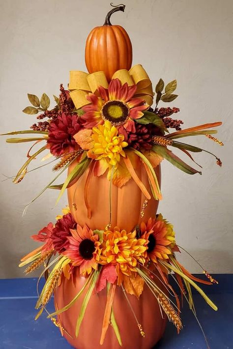 Lighted Stacked Pumpkins, Dollar Tree Stackable Pumpkins Craft Ideas, Pumpkin Topiaries Diy, Dollar Tree 3 Tier Pumpkin, Fall Stackable Pumpkins, Dollar Store Stackable Pumpkins, 3 Tier Pumpkin Decoration Diy, Dollar Tree Stacked Pumpkin Crafts, Diy Dollar Tree Stackable Pumpkins